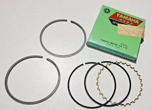 2F1-11610-00 NOS Yamaha Std Pistone Anelli Set 1973-1974 TX500 1976-1978 XS500 - Foto 1 di 4