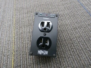 New TRIPP-LITE ULTRABLOCK - 428 ISOBAR 120V-15A - Picture 1 of 3