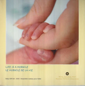 2005 Baby Gift Coin Set - Royal Canadian Mint A16 - Picture 1 of 2