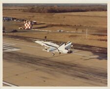 1982 USAF/RCAF Photo (8x10) ~ Hornet ~ McDonnell Douglas St Louis Tests