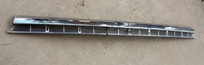 Cadillac 1955 cupé Deville cubierta limpiaparabrisas moldura central de acero inoxidable Foto 1 de 4