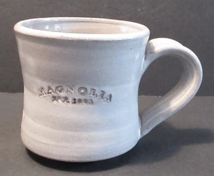 Handgefertigte schwarze Eiche Kunstkeramik Magnolie Kaffee Tee Becher Est 2003 Texas 12 Unzen grau - Bild 1 von 8