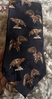 Corbata de cuello para hombre en peligro de extinción Eagle Silk 57,5”Lx4”W hecha en EE. UU. Foto 1 de 3