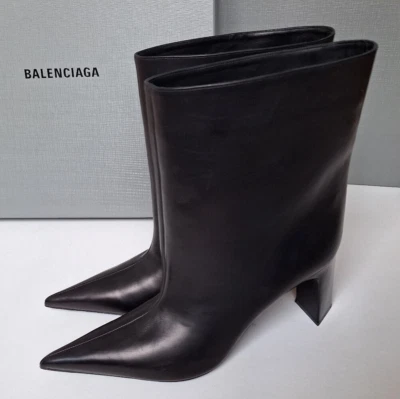 NUEVAS Botas Balenciaga Punta Punta Cuero Negro Hoja Talla 38 EU (8 US) Foto 1 de 4