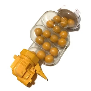 Cargador de serpiente amarillo Battle B-Daman mármol B-Dama Takara Tomy Hasbro 2005 usado - Imagen 1 de 6
