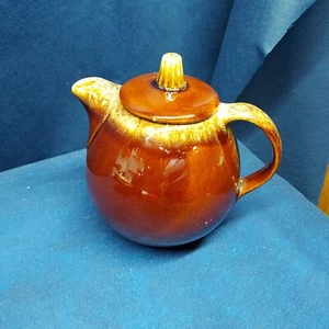 Vintage 1960's HULL BROWN DRIP Pottery Teapot with Lid Retired 1985 USA - Picture 1 of 6
