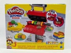 Hasbro Play-Doh Kitchen Creations Stazione Grill Impastatrice NUOVO - Foto 1 di 7