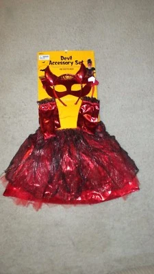 NUEVO CONJUNTO DE FALDA Y ACCESORIOS DISFRAZ HALLOWEEN DIABLO NIÑA 3+* Foto 1 de 3