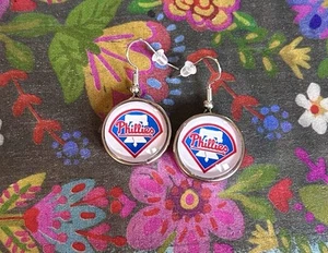 PHILADELPHIA Baseball Team Dangle Earrings 18mm Glass Snap Charm Earrings - Picture 1 of 5