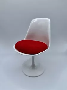 Miniatur Tulpenstuhl Mid Century Modern Acryl Mini, MCM Design Maßstab 1:6 - Bild 1 von 4