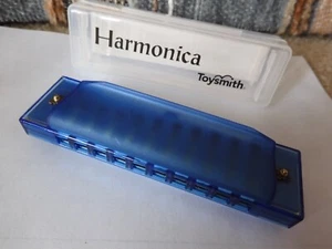 VINTAGE TOYSMITH HARMONICA #8071 TRANSLUCENT BLUE IN CASE - Picture 1 of 5