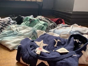 Reseller lot Womens Clothing Tank Tops Shirts Used 13 Pieces Size bundle Sm/M - Picture 1 of 12