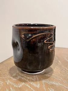 Vintage Studio Art Pottery Hand Thrown Brown Dimpled Cup Tumbler MCM Signed - Picture 1 of 11