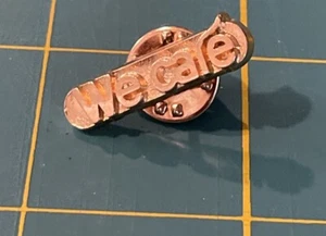 Broche prendedor vintage "WE CARE" tono dorado - Imagen 1 de 3