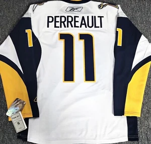 RETRO-NWT-MEN-SM GILBERT PERREAULT BUFFALO SABRES REEBOK LICENSED HOCKEY JERSEY - Picture 1 of 6