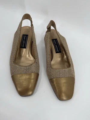 Vintage Stuart Weitzman Gold Shimmer Basket Weave Square Toe Heels Pumps Size 7 - Image 1 of 4