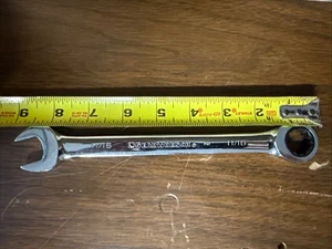 Gearwrench Spezialeinsätze Kombination Schraubenschlüssel 12 Punkt 11/16" x 11/16" - Bild 1 von 1