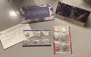 1997 Uncirculated Coin Set U.S Mint Original Government Packaging OGP - Picture 1 of 3