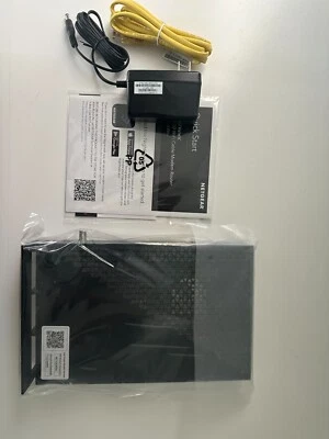 Módem de cable dos en uno NETGEAR AC1750 DOCSIS 3.0 + Router WiFi C6300 Foto 1 de 4