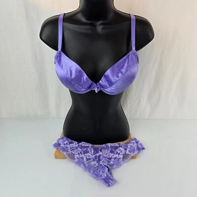 Sujetador Vintage Victorias Secret 36C Con Aros Satén Sedoso Segunda Piel Conjunto Push Up Foto 1 de 4