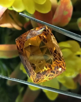 Citrine Cushion 20X15X11.70MM Fantasy Zig-Zag Cut Stone Pendant Size Loose Gemst - Image 1 of 4