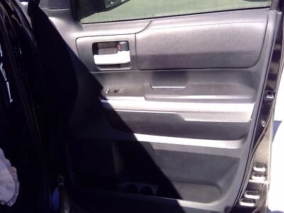 Condensador de aire acondicionado usado se adapta a: Toyota Tundra 2016 con montaje de condensador enfriador de transmisión Foto 1 de 4