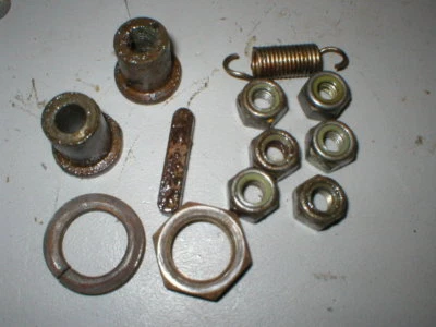 Tuerca de eje Ski-Doo Formula (tal vez tuercas clave cuello 583 670 600 Z III 96 97 1998 Foto 1 de 4