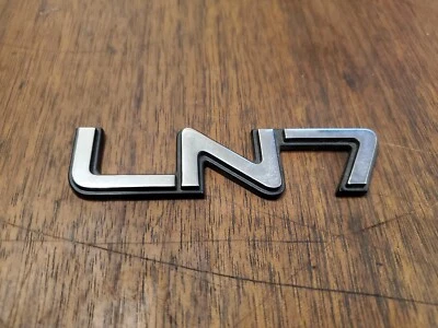 Original OEM 1980 Ford Mercury LN7 coche insignia plástico emblema Foto 1 de 4