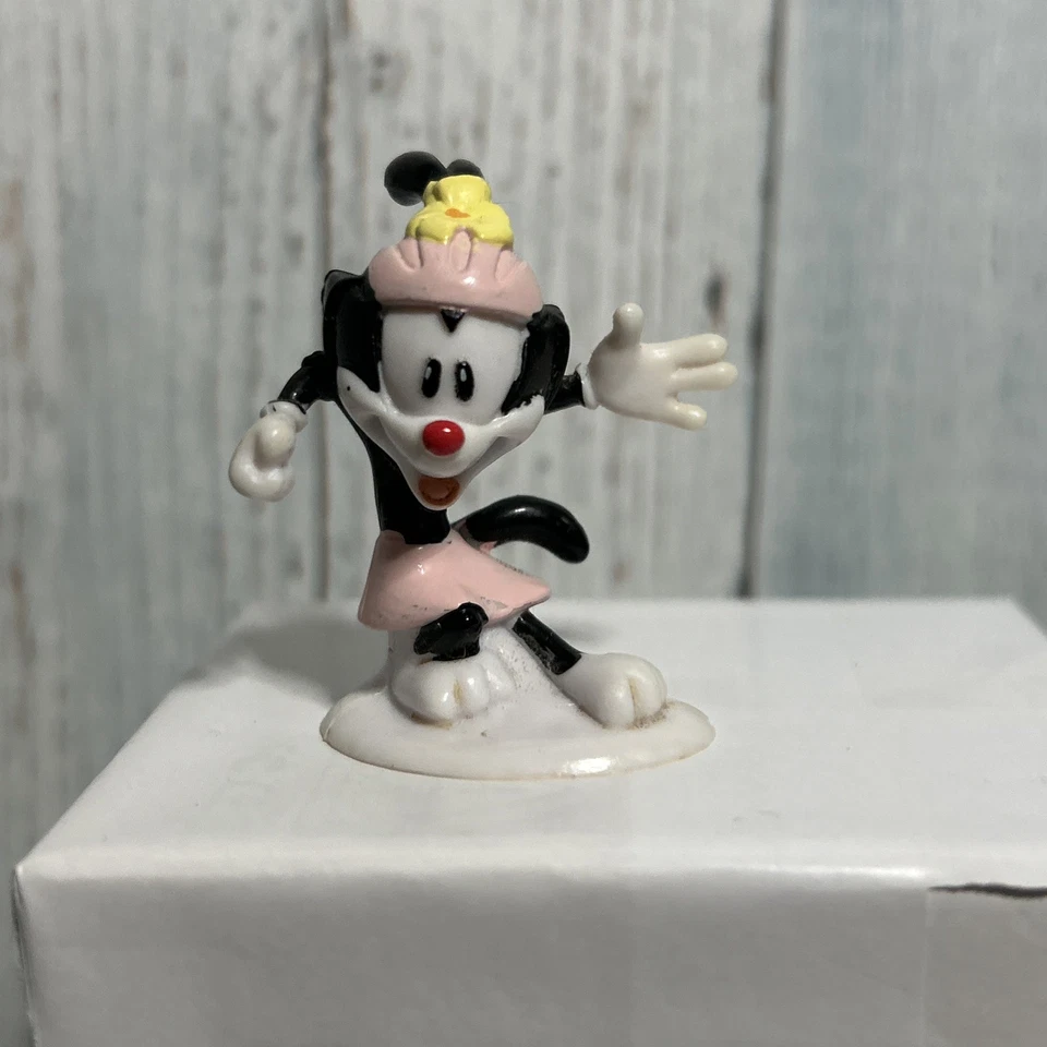 Figura de PVC de colección Warner Brothers Animaniacs punto adorno de pastel Foto 1 de 4