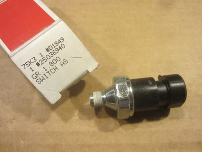 Переключатель давления масла топливного насоса Delco 1994 - 1996 Buick Roadmaster Chevy Impala - Изображение 1 из 2