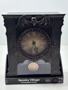ANIMADO “RELOJ” MOVIMIENTO ACTIVADO - SPOOKY VILLAGE HALLOWEEN - NUEVO - Imagen 1 de 16