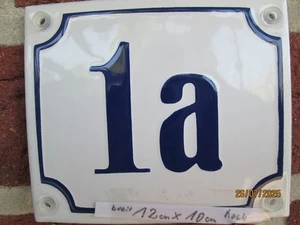 Hausnummer 1 a dunkel-blau Zahl  weißer Hintergrund 12cmx10cm Die Echte Emaille - Picture 1 of 17