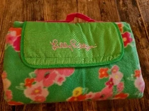 Lilly Pulitzer Green Bean Garden Games STADIUM BLANKET Picnic Throw GWP NWOT - Picture 1 of 5