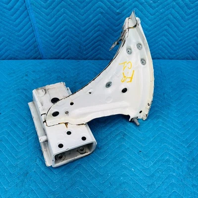 2012–2016 BMW 650i xDrive Front Right Frame Rail Bracket OEM - Image 1 of 4