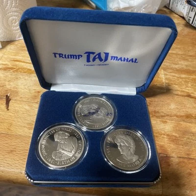 Juego de monedas Trump 1997 Taj Majal Princesa Diana  Foto 1 de 4