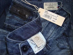 Jeans DIESEL CUDDY nuovi con etichette $290 made in ITALY etichetta pelle modello raro taglia 25x34 - Foto 1 di 5