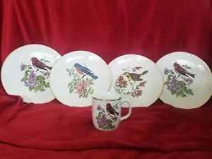 4 Bareuther Waldsassen Bavaria Germany bird 8" plates gold trimmed. Cup - Picture 1 of 9