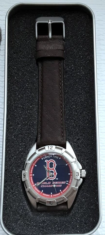 Game Time 2004 Boston Red Sox Leather Watch Tin Box MLB World Series Champions Cover