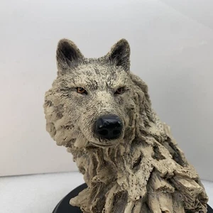 Vintage Wellington Collection Wolfskopf Figur 8" groß Harz Holzsockel, Faux - Bild 1 von 6
