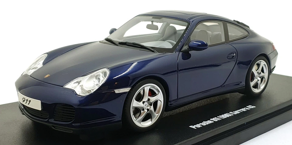 GT Spirit escala 1/18 resina GT938 - Porsche 911 (966) Carrera 4S - Azul - Imagem 1 de 4