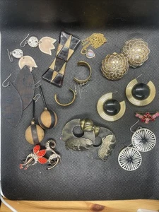 Lot Of Antique Jewellery Including Art Deco Belt Buckle, Brooches, Earrings, Cer - Picture 1 of 18