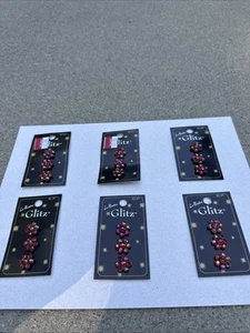 Le Bouton Glitz Hook 255 3-Count Button 6117 Brand New On Cards Sewing 6 TOTAL - Picture 1 of 6
