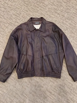 Chaqueta de bombardero Bally de cuero con cremallera completa marrón mantecoso para hombre talla 46 Italia usada en excelente estado Foto 1 de 4