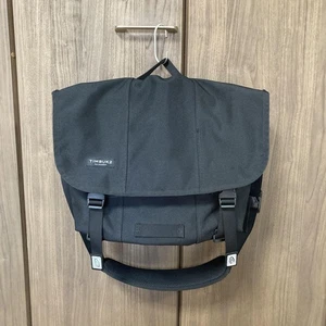 Timbuk2 Classic Messenger Bag M Jet Black Crossbody Adjustable Strap - Picture 1 of 20
