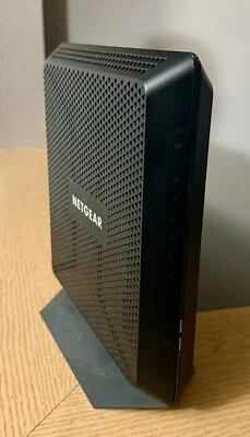 NetGear NightHawk AC1900 WiFi Cable Modem Router Combo Built-in DOCSIS 3.0 - Image 1 of 4