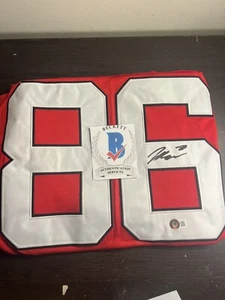 Maglia Jack Hughes firmata autografata New Jersey Devils BAS COA BH16343 - Foto 1 di 5
