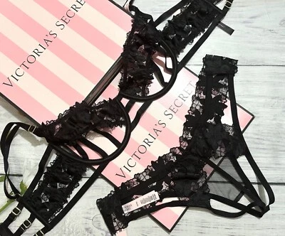 Victoria’s Secret Ziggy Glam Floral Embroidery Strappy Open-Cup Bra Set Black - Image 1 of 4