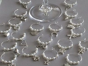 40 Weinglas Charms. Hochzeit, Hühner. Party. Gefälligkeiten. Perlenfarbe wählen - Bild 1 von 10