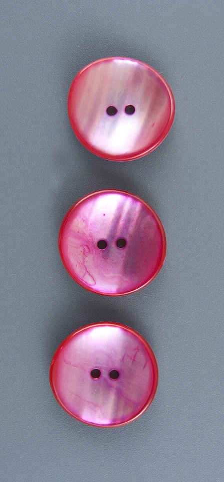 SNAIL-SHELL CLOTHING BUTTON - SET OF 3 - Image 1 of 4