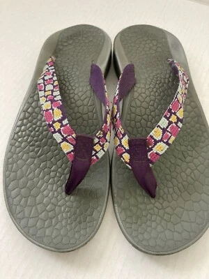 Tanga de cadera Chaco Eco Tread Slides para mujer talla 10 Foto 1 de 4